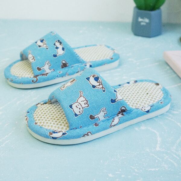 

Toddler Girls Cartoon Graphic Slippers, Blue