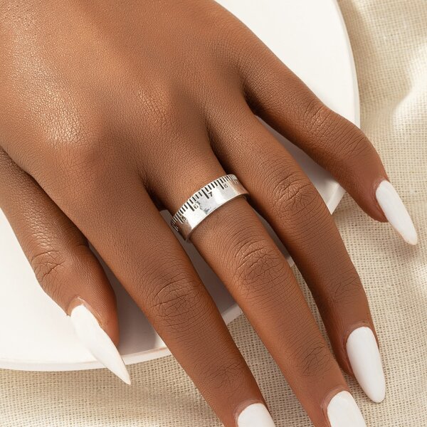 

Ruler Scale Design Ring, Silver