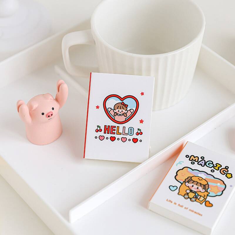 

1pc Random Cartoon Cover Memo Pad, Multicolor