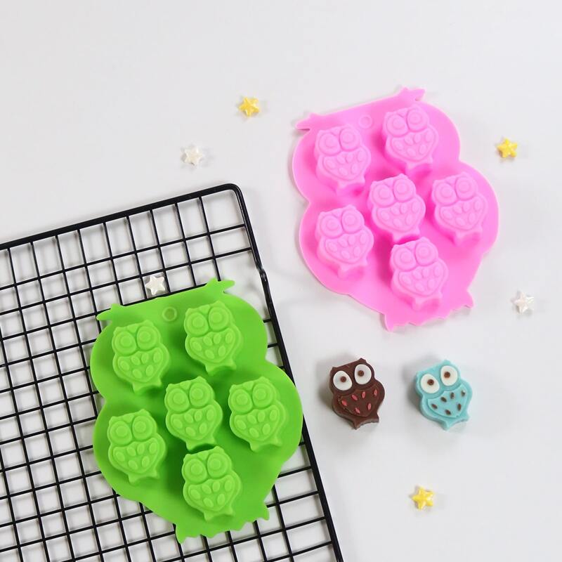 

1pc Random Owl Design Chocolate Mold, Multicolor