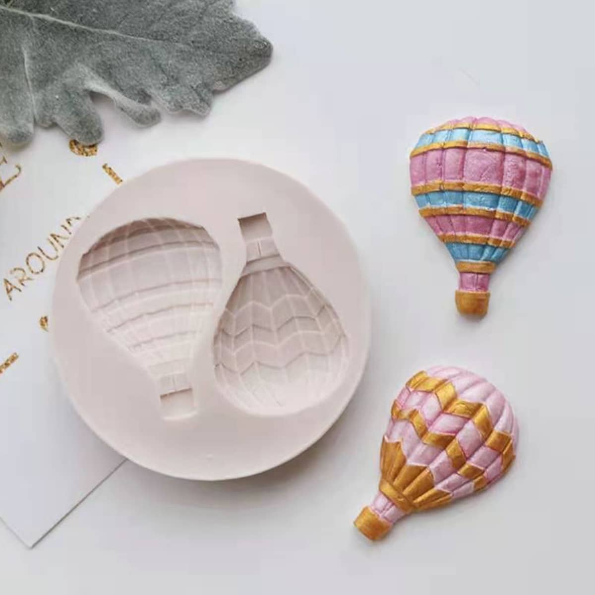 

1pc Hot Air Balloon Design Mold, Beige