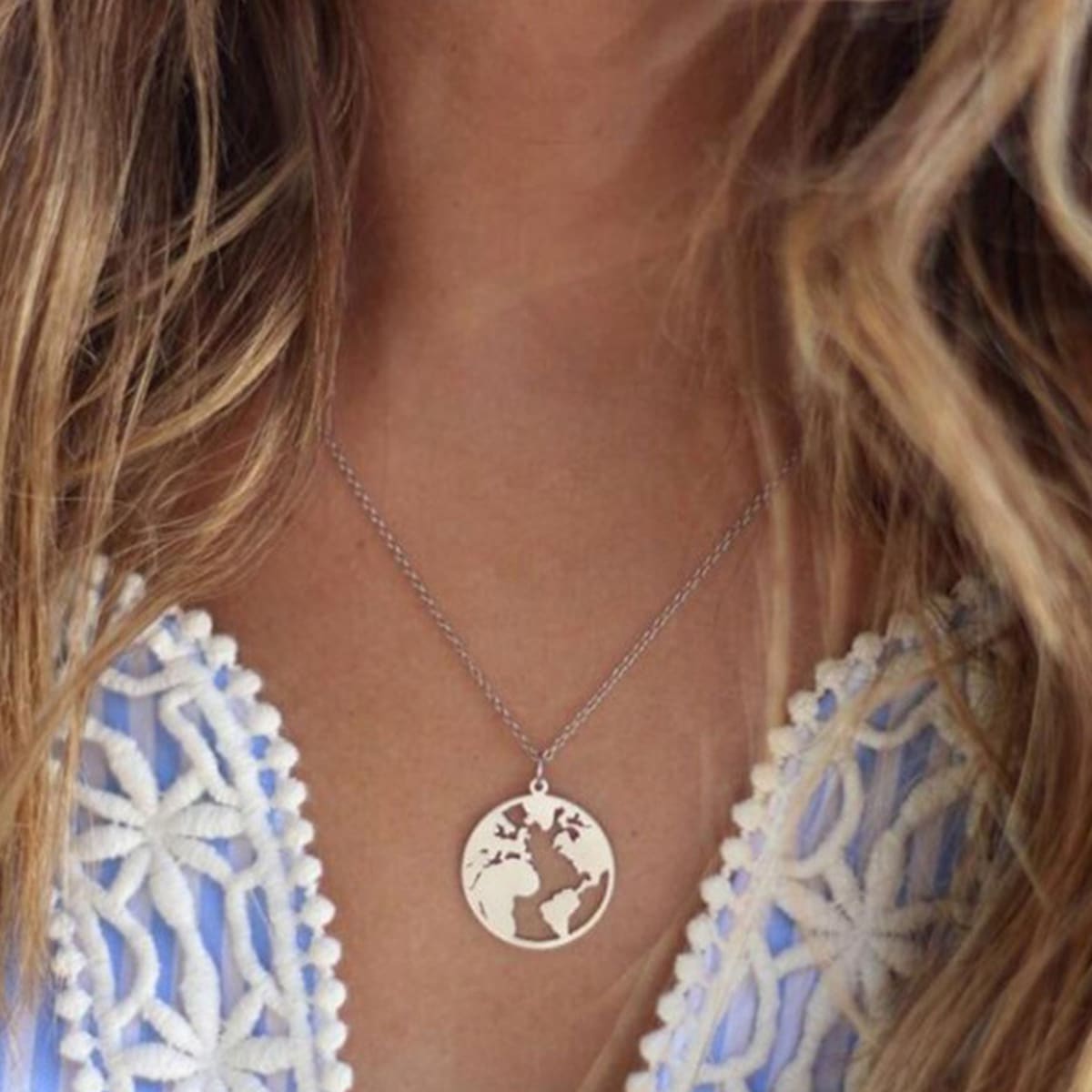 

1pc Round Pendant Chain Necklace, Silver