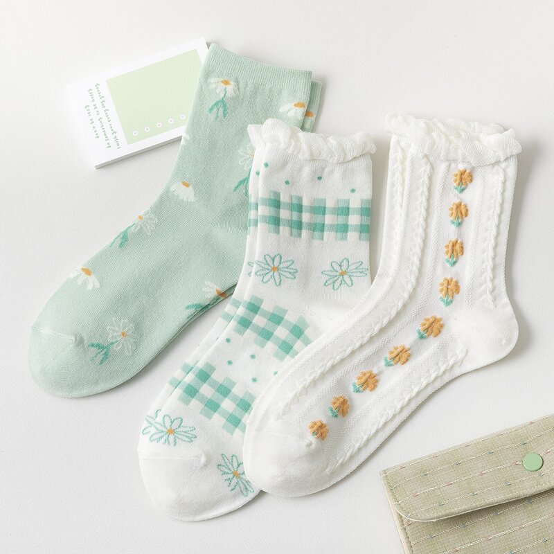 

3pairs Flower Pattern Crew Socks, Multicolor