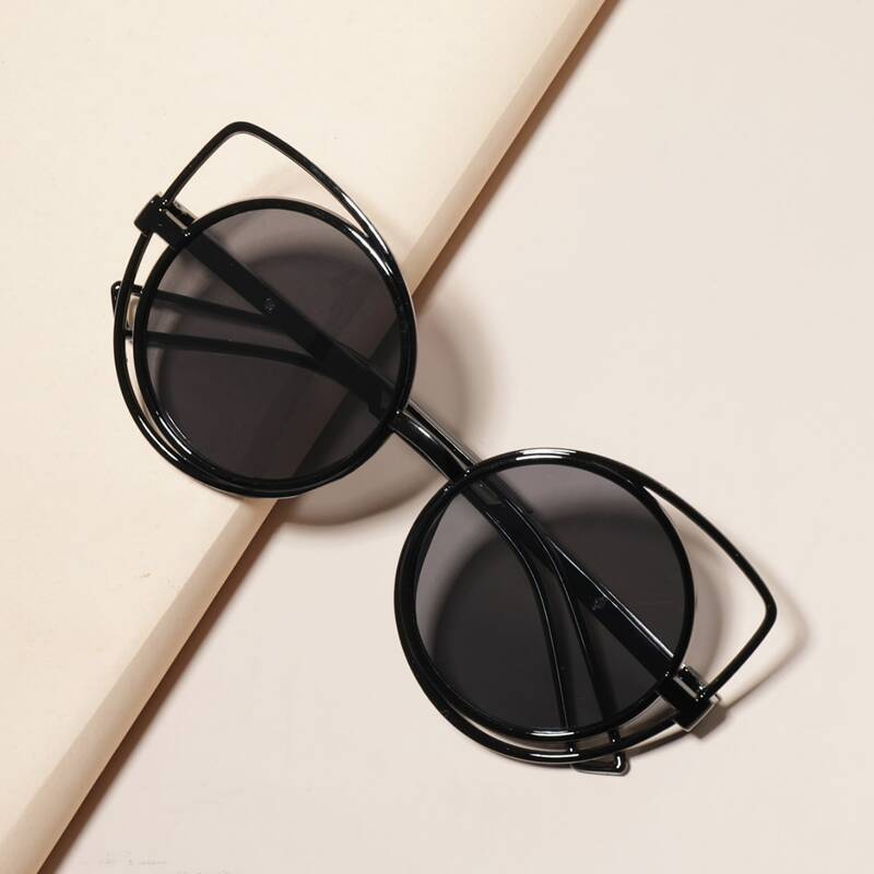 

Cat Eye Round Frame Sunglasses