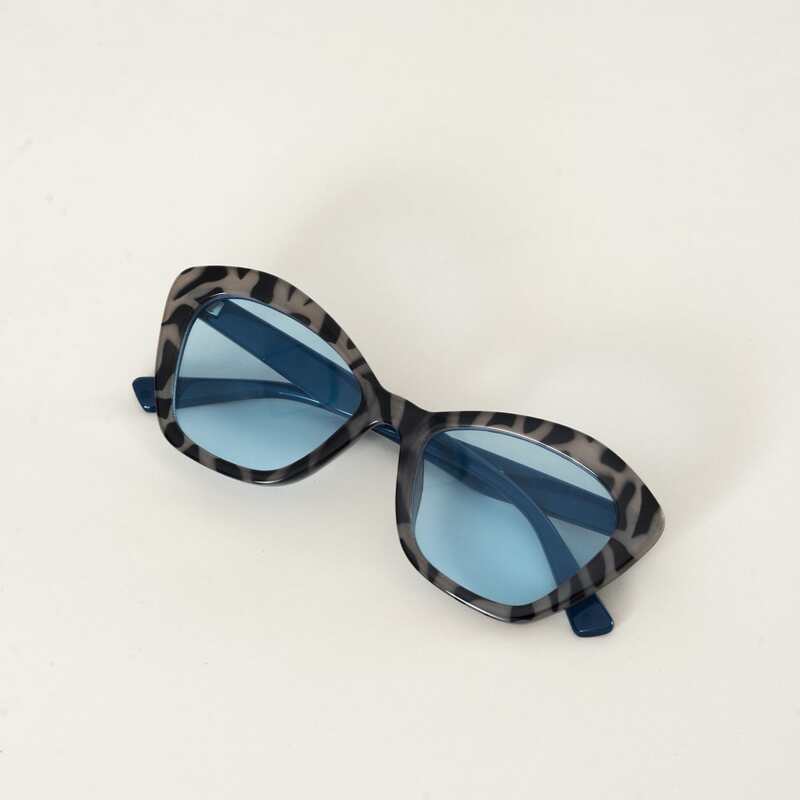 

Cat Eye Sunglasses