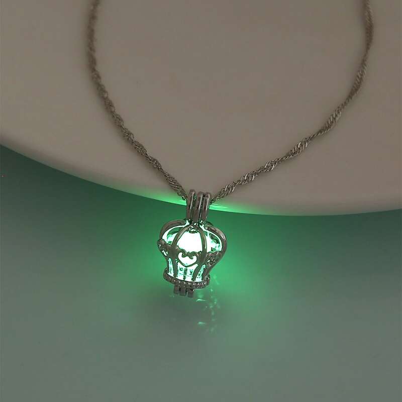 

Glow In The Dark Necklace, Silver