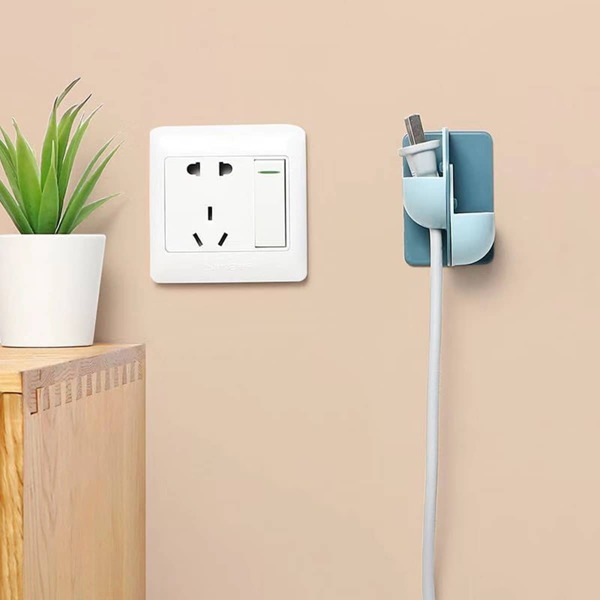 

1pc Random Plug Hook, Multicolor