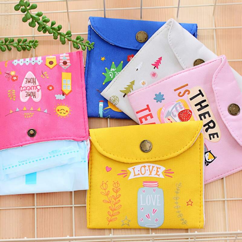 

1pc Random Cartoon Sanitary Napkin Bag, Multicolor