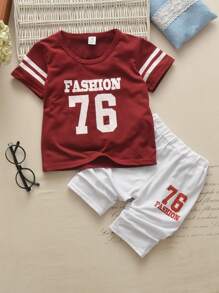 SHEIN 小男童校園風條紋字母圖案T恤和運動短褲 - 紅白色 - 查看 1