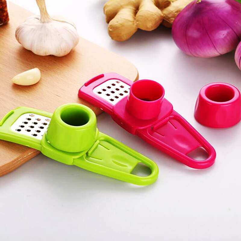 

1pc Random Garlic Grinder, Red