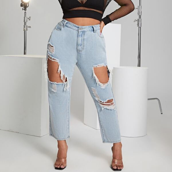 

Plus Ripped Detail Straight Leg Jeans, Light wash