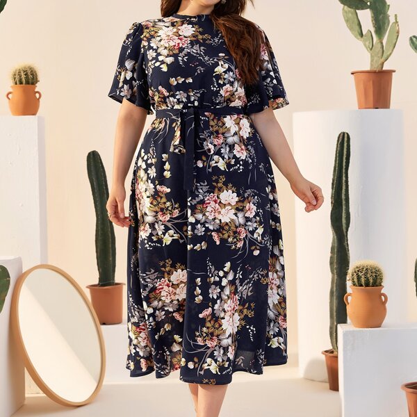 

Plus Floral Tie Back Cut Out Belted Dress, Multicolor