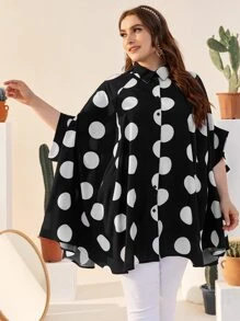 EMERY ROSE قميص بنقاط بولكا وباكمام جناح خفاش بأزرار امامي مقاس كبير