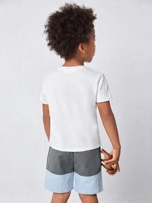 SHEIN Niños Conjunto Camiseta con estampado de coche &shorts de color combinado - Multicolor - Ver 2