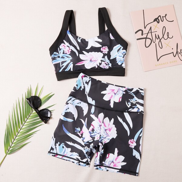 

Floral Print Sports Bra & Biker Shorts, Multicolor