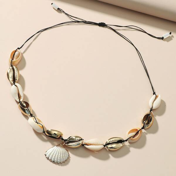 

Shell Decor Necklace, Multicolor