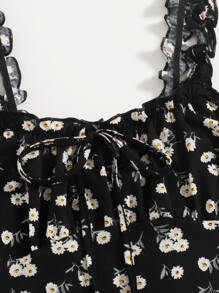 Soleia 木耳邊帶繫帶抽褶胸小雛菊花卉連衣裙 - 黑色 - 查看 3