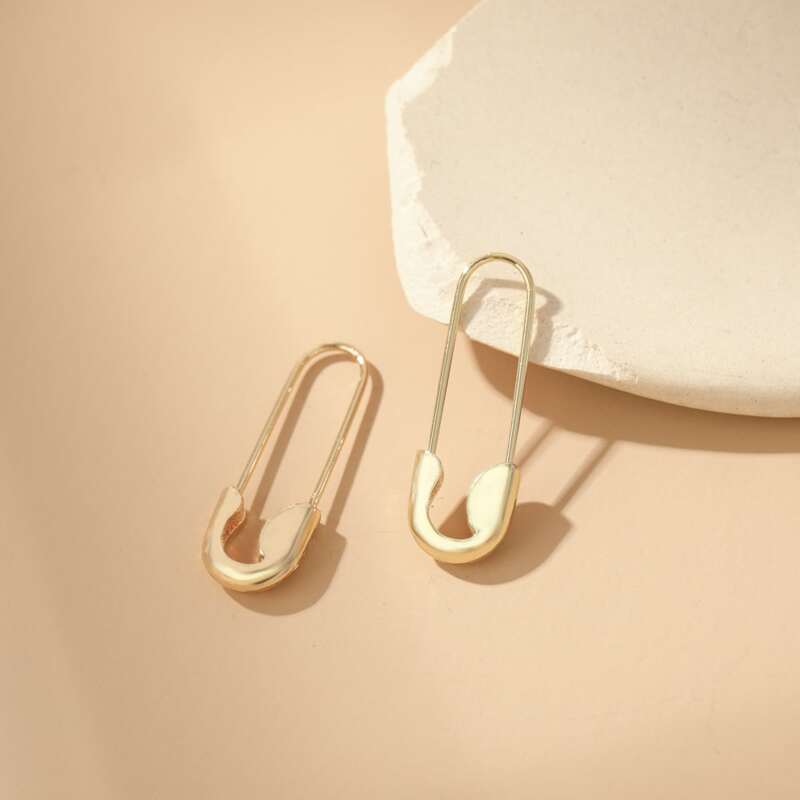 

1pair Paper Clip Design Earrings, Gold