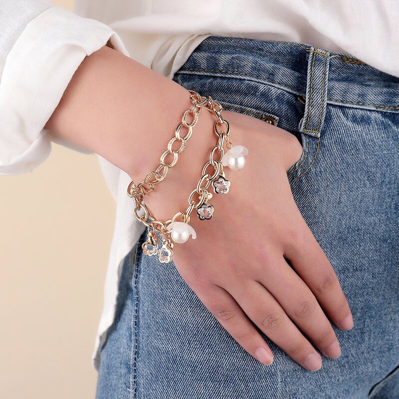 

1pc Faux Pearl Layered Chain Bracelet, Gold