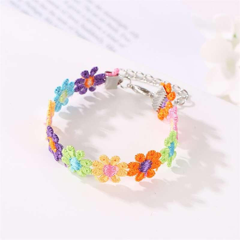 

Flower Design Bracelet, Multicolor