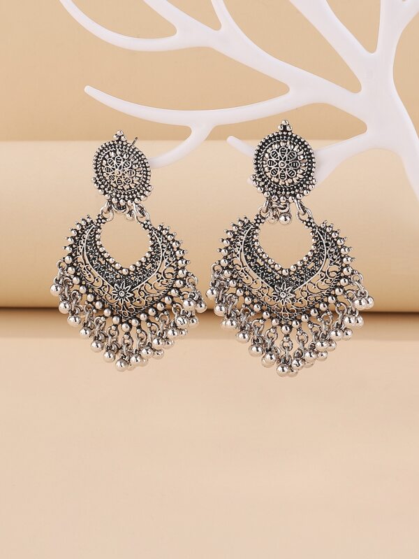 Round Ball Tassel Design Drop Earrings