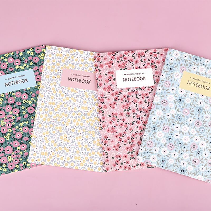 

1pc Flower Print Cover Random Notebook, Multicolor