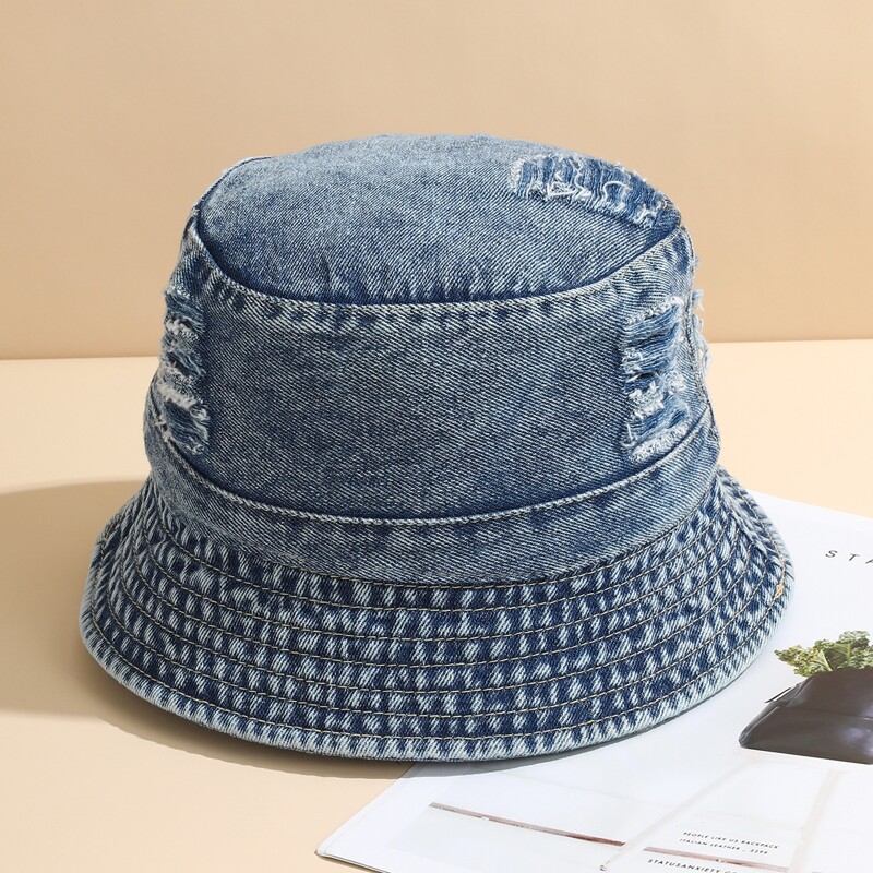 

Ripped Bucket Hat, Multicolor