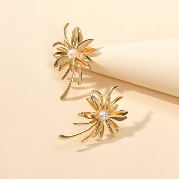 

Faux Pearl Flower Stud Earrings, Gold