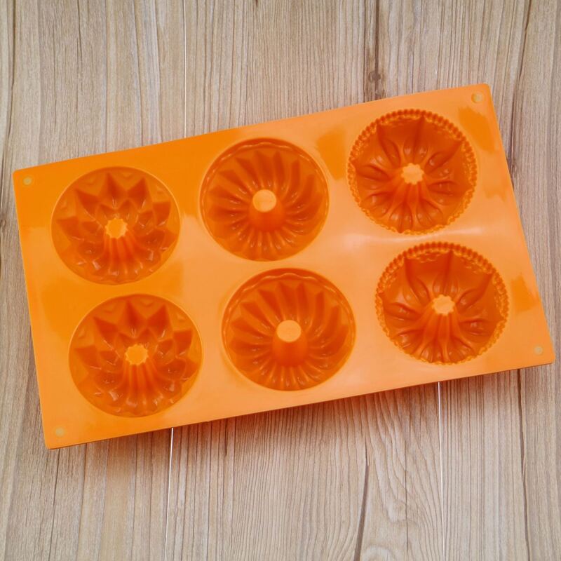 

1pc Random Color Baking Mold, Multicolor