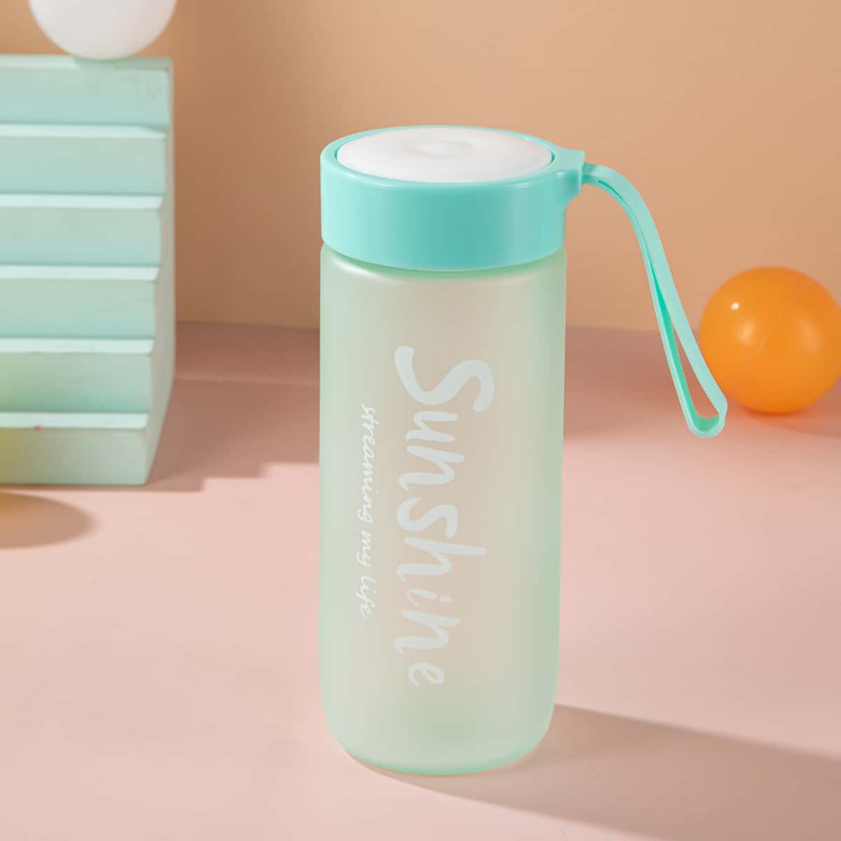 

Letter Graphic Water Bottle, Green