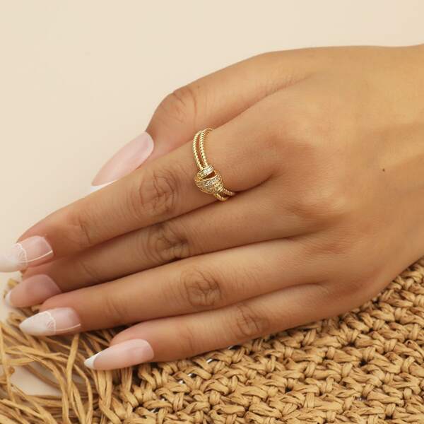 

Zircon Decor Ring, Gold