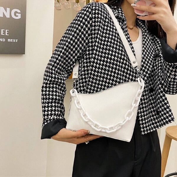 

Minimalist Zip Up Shoulder Bag, White