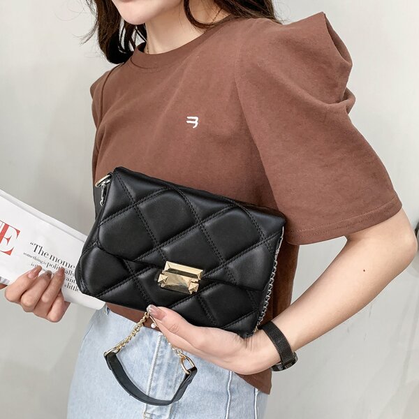 

Quilted Crossbody Bag, Black