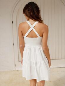 SHEIN 十字交叉荷葉邊下擺素色吊帶洋裝 - 白色 - 查看 2