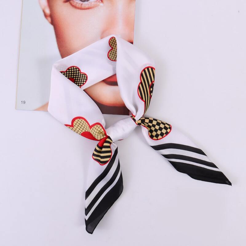 

Floral Pattern Bandana, Multicolor