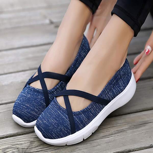 

Cross Strap Running Shoes, Blue