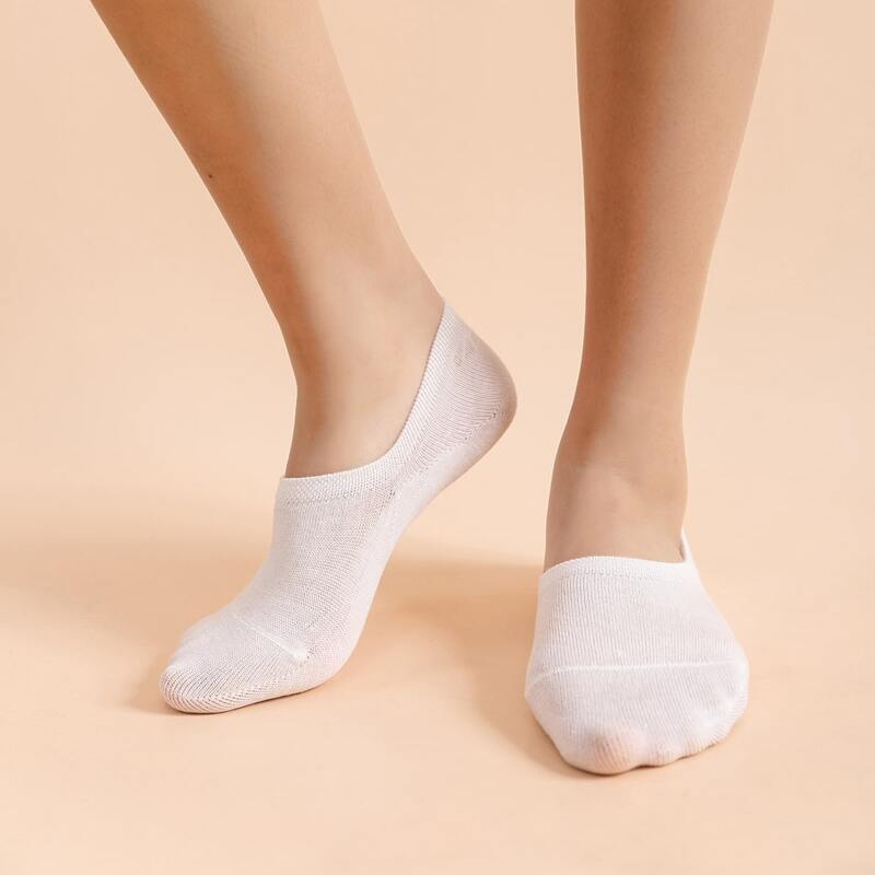 

Socks & Tights, White