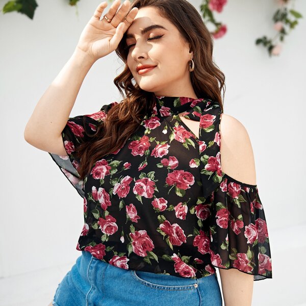 

Plus Allover Floral Asymmetrical Neck Blouse, Multicolor