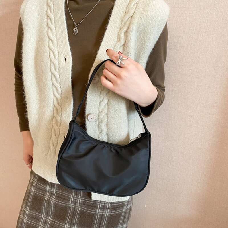 

Solid Baguette Bag, Black