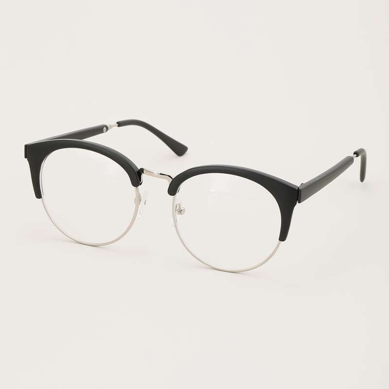 

Metal Frame Glasses