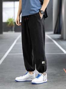 Manfinity Men Letter Patched Drawstring Cuff Pants