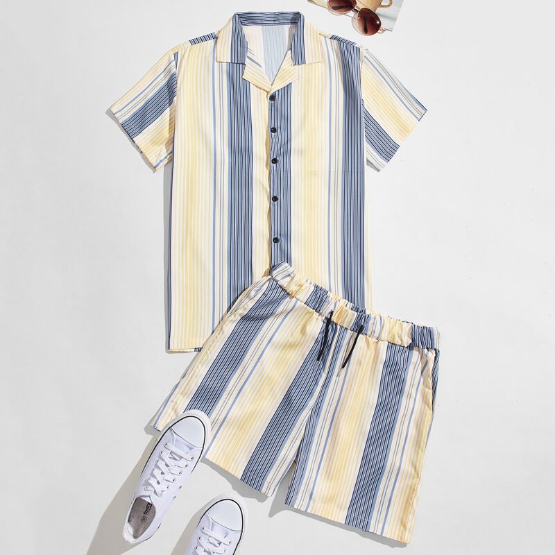 

Guys Striped Lapel Collar Shirt With Shorts, Multicolor
