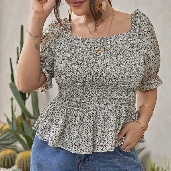 

Plus Ditsy Floral Shirred Smock Blouse, Multicolor