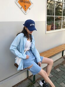 DAZY Ripped Raw Hem Denim Shorts - Medium Wash - View 4