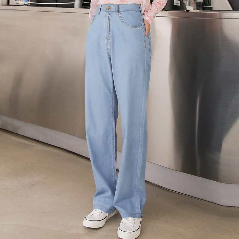 

Solid High Waist Boyfriend Jeans, Light wash