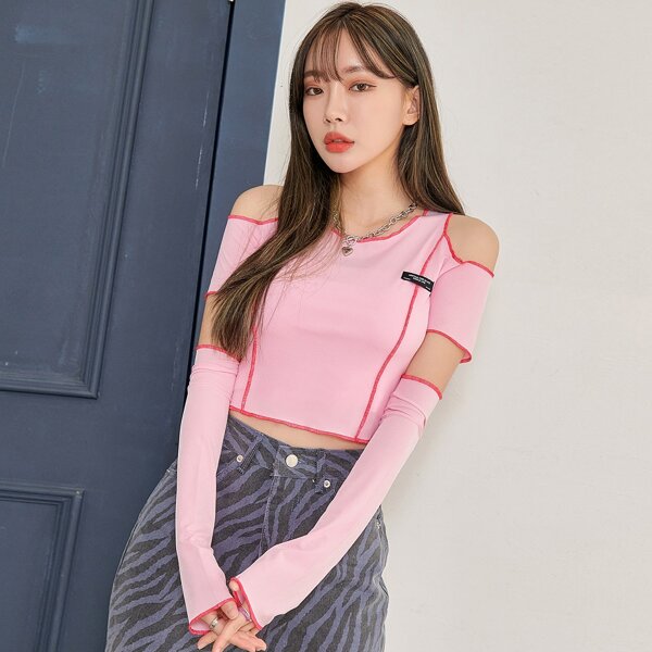 

Letter Patched Contrast Binding Crop Tee Without Oversleeve, Pink