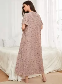 SHEIN Unity 蕾丝边碎花睡裙，睡袍，Moo Moo