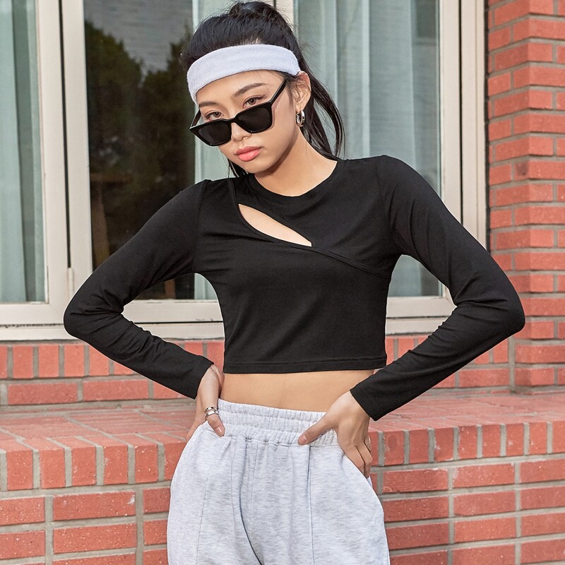 

Cut Out Solid Crop Tee, Black