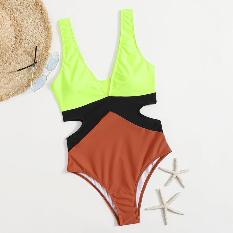 

Colorblock Cut Out One Piece Swimsuit, Multicolor