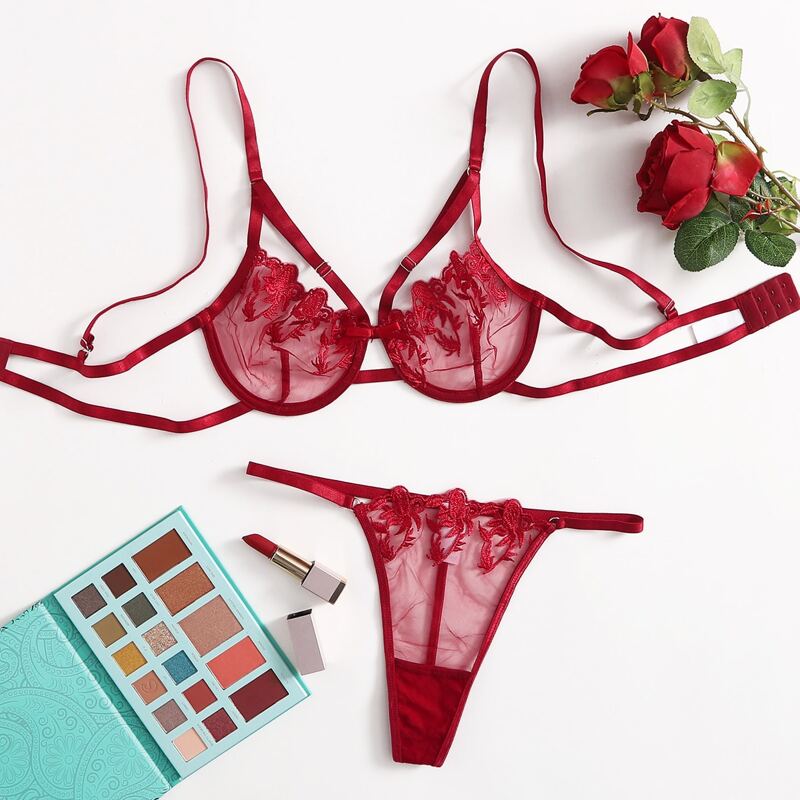 

Embroidered Mesh Underwire Lingerie Set, Burgundy